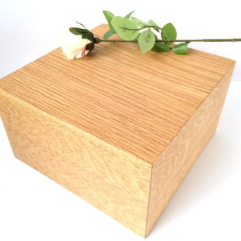 Urne en bois - en chêne | carrée 3,5 litres