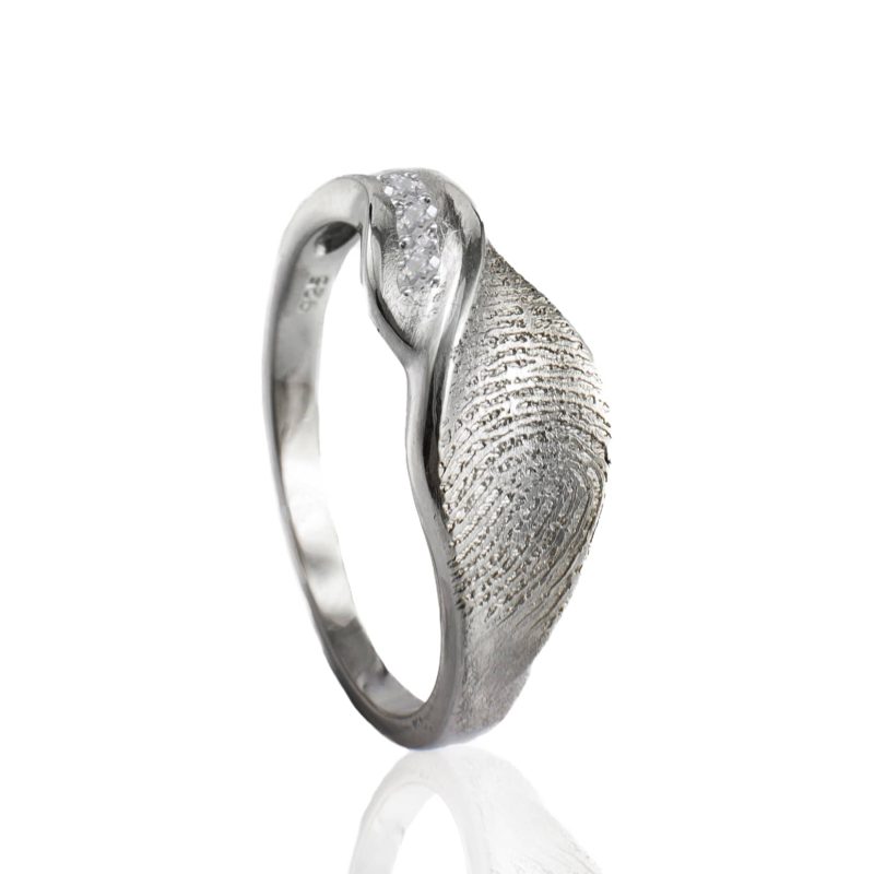 Bague de créateur - avec empreinte digitale et 3 zirconiums sertis argent