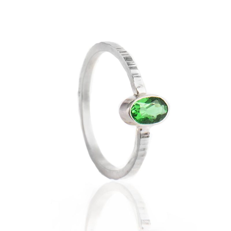 Bague d'axe en profilé forgé - et chambre d'axe ouverte ou fermée | Derrière l'émeraude | Argent Sterling