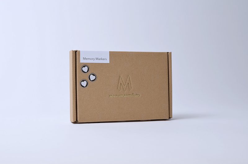 Boîte de confort pierre commémorative petite - Coeur | gris et blanc | Mélange de 12 pièces