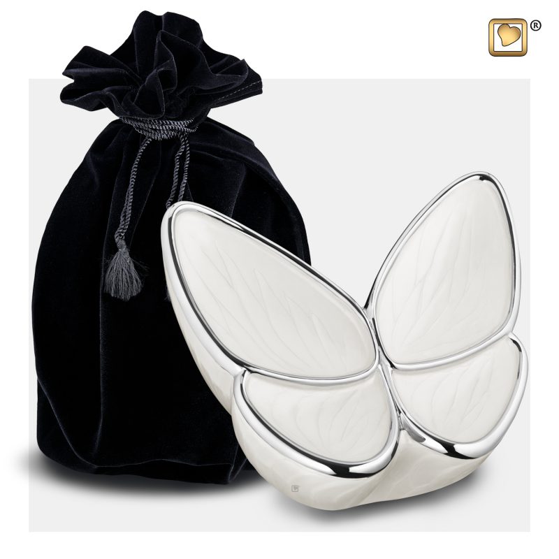 Urn vlinder - Wings of Hope | 0,4 liter | Pearl white Polished silver tint Medium