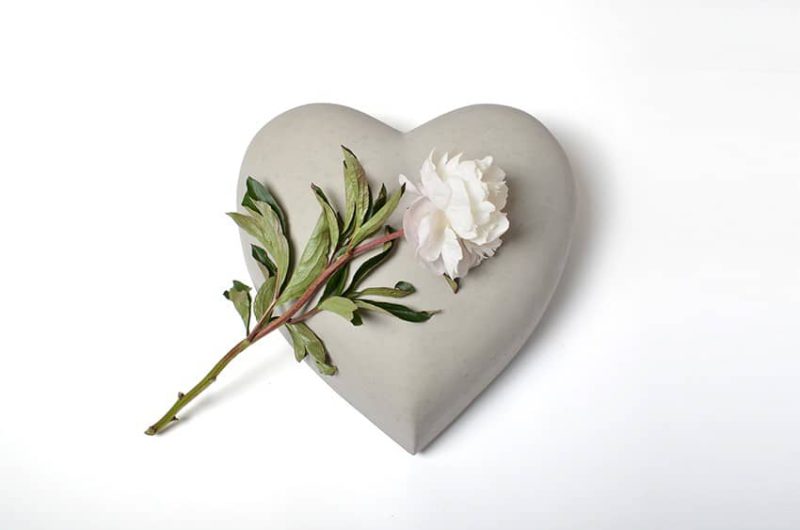 Pierre commémorative grande - Coeur gris | Boutique commémorative