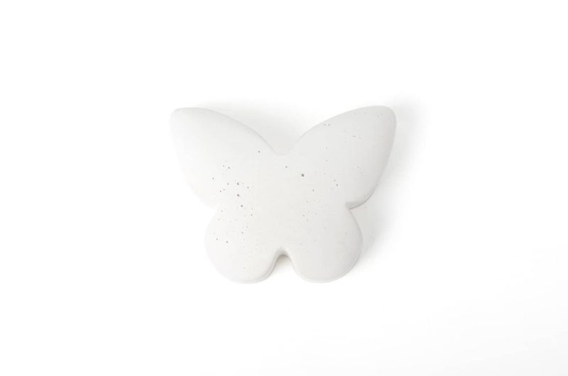 Pierre commémorative moyenne - Papillon | Blanc | Personnalisé