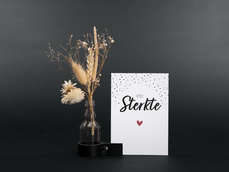 Comfort box - Support en cuir avec vase et fleurs séchées