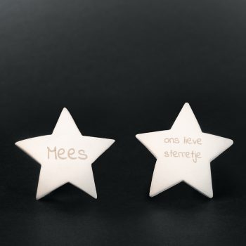 Gedenksteen klein – Ster | wit | Gepersonaliseerd
